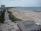 Der Stran von Warnemünde vom Leuchtturm aus gesehen.